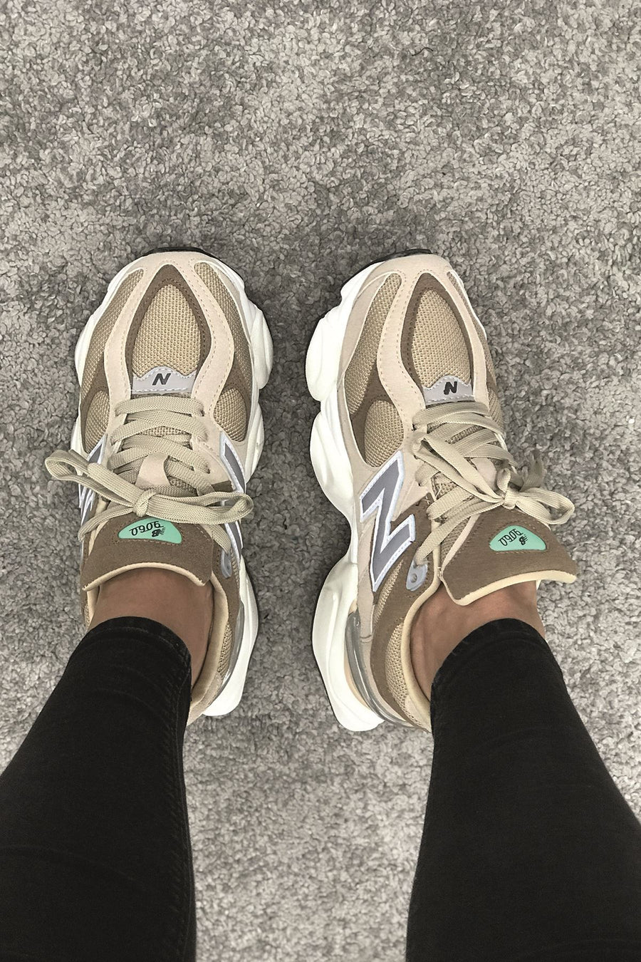 New Balance 9060