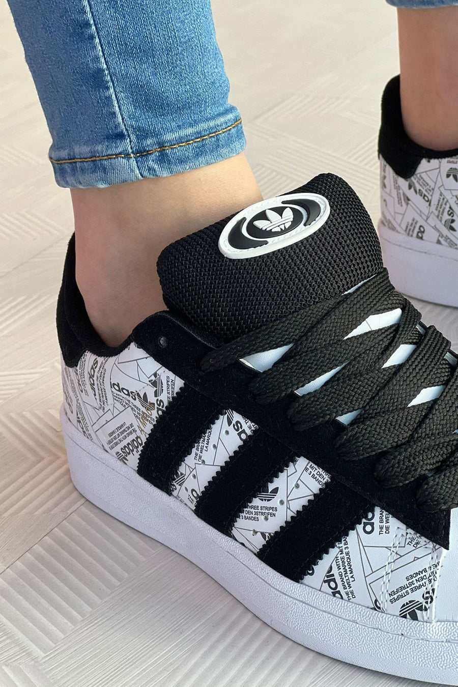 Adidas Campus