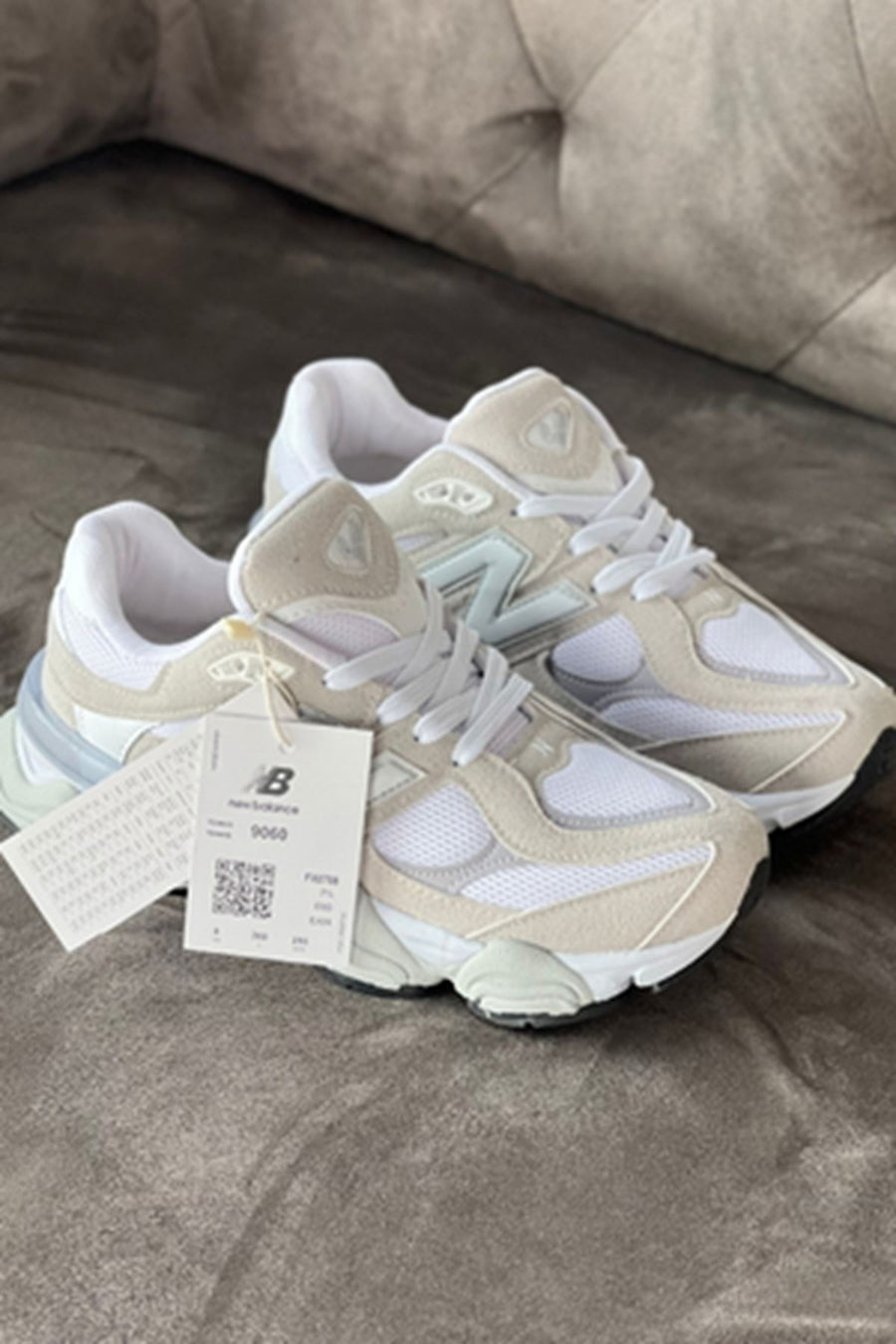 New Balance 9060