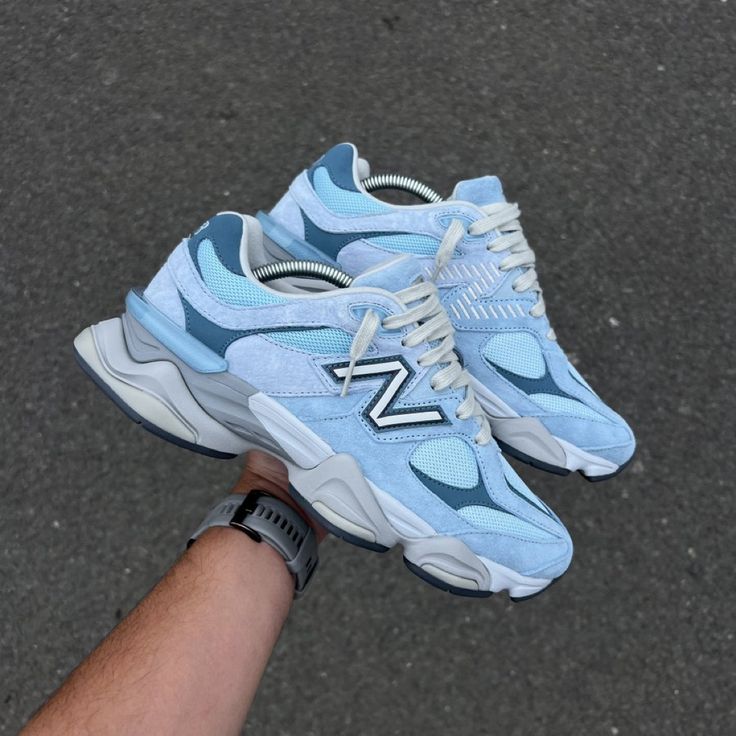 New Balance 9060