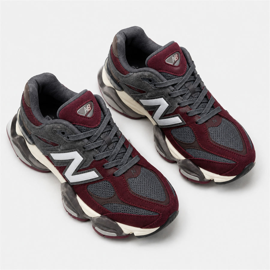 New Balance 9060 - Füme/Bordo