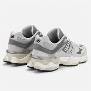 New Balance 9060 - Gri